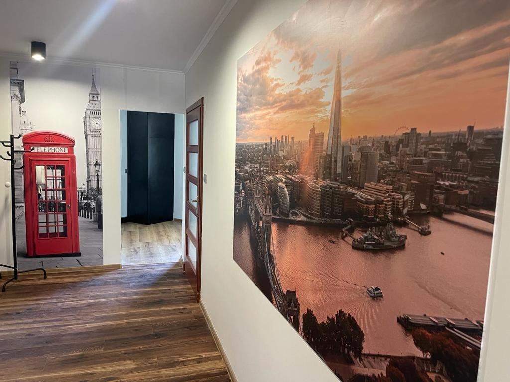 London Apartment
