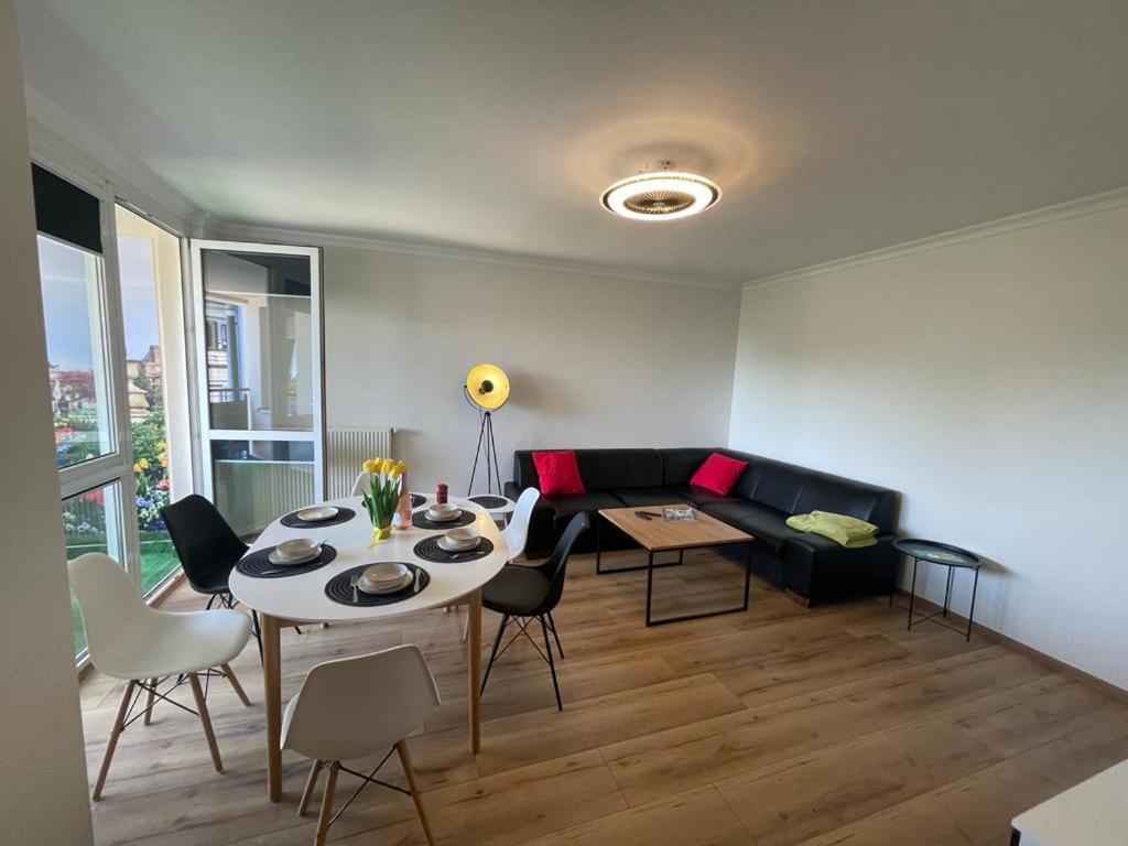 London Apartment Kielce
